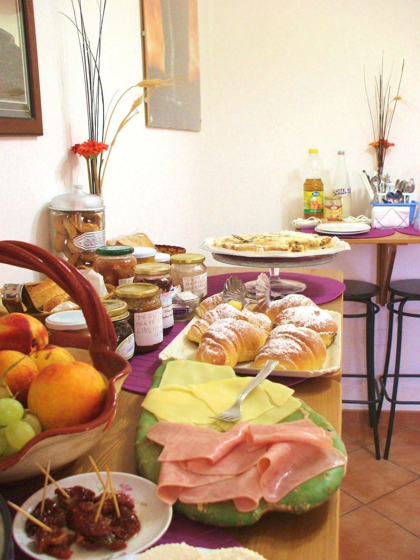 Couette-café Vinci Noto